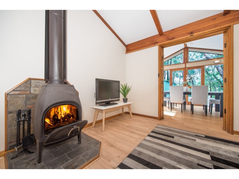 82 Sheoak Road, Crafers West SA 5152
