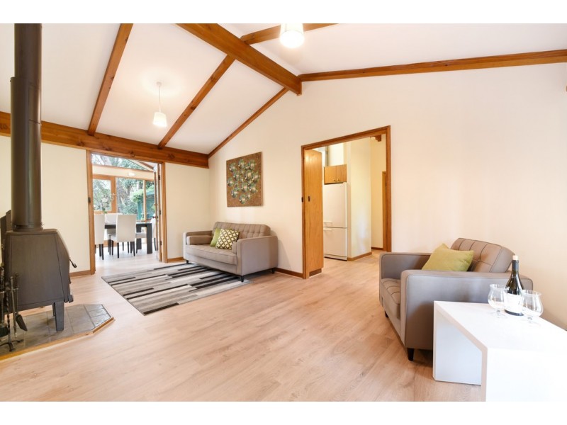 82 Sheoak Road, Crafers West SA 5152