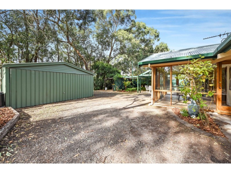 82 Sheoak Road, Crafers West SA 5152