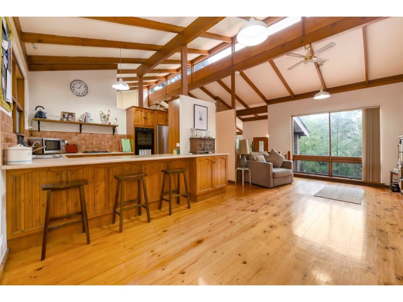 9 Nayook Grove, Happy Valley SA 5159