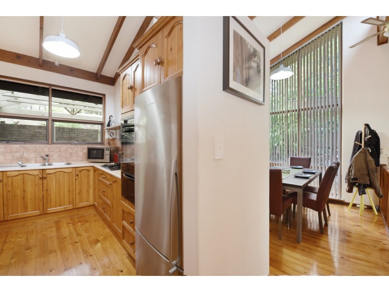 9 Nayook Grove, Happy Valley SA 5159