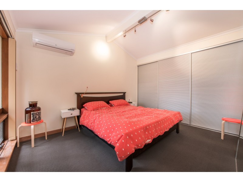 9 Nayook Grove, Happy Valley SA 5159