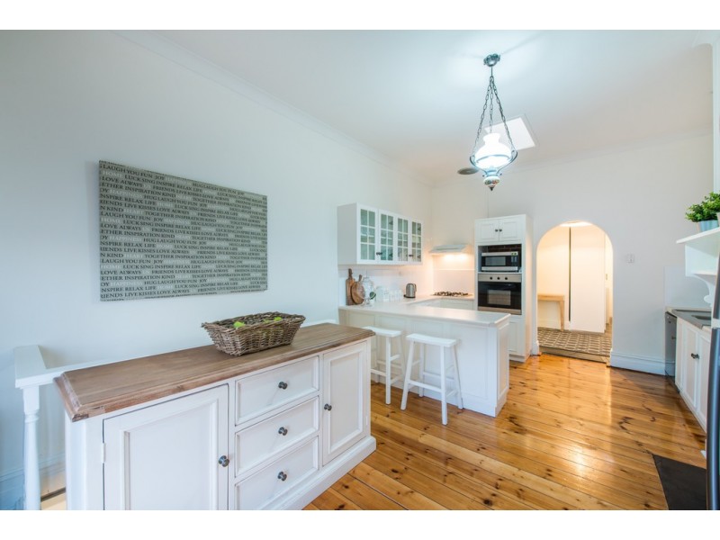 6 Shoreham Road, South Brighton SA 5048