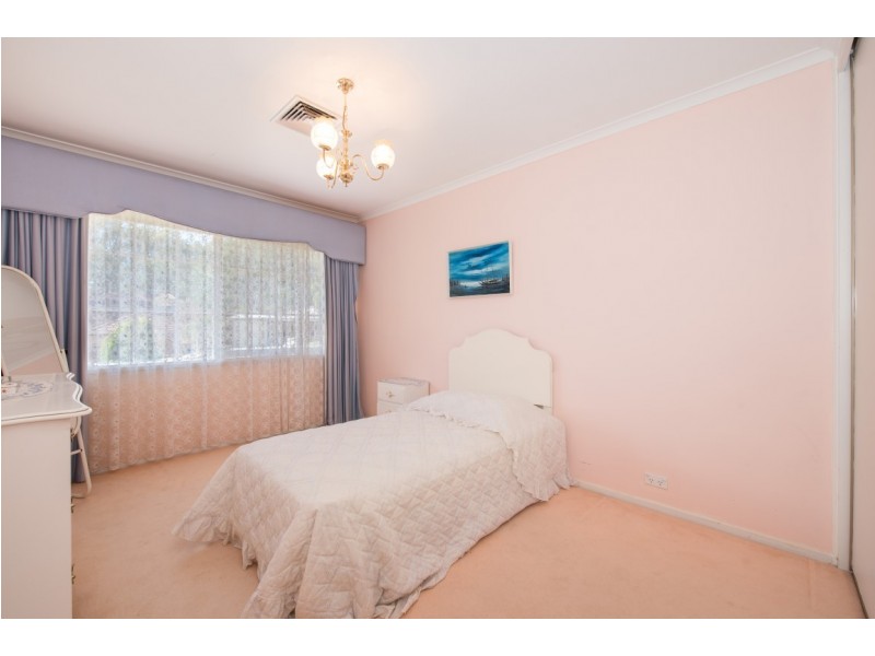 10 College Avenue, Aberfoyle Park SA 5159