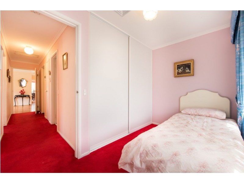 10 College Avenue, Aberfoyle Park SA 5159