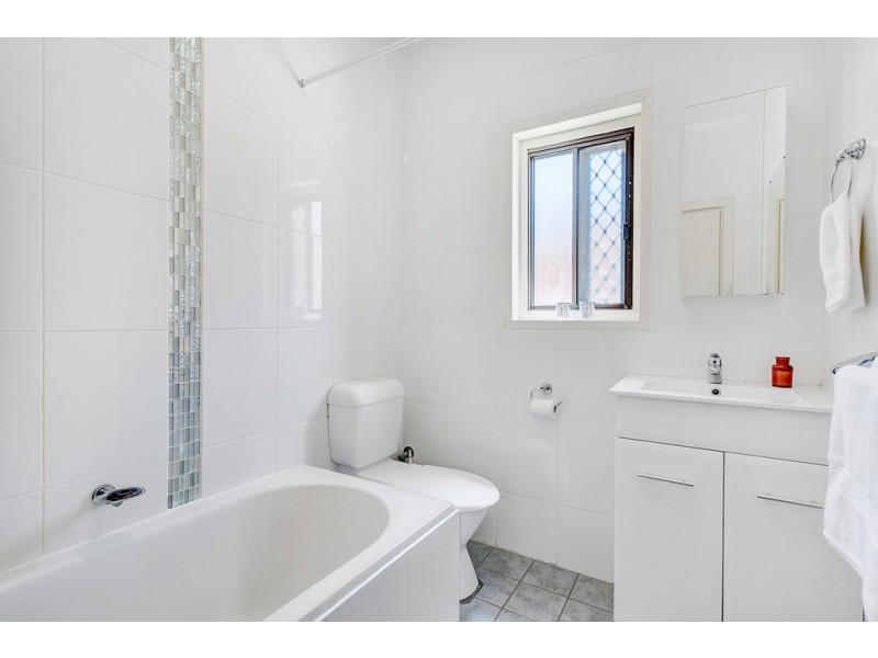 39 Johnstone Rd, Oaklands Park SA 5046