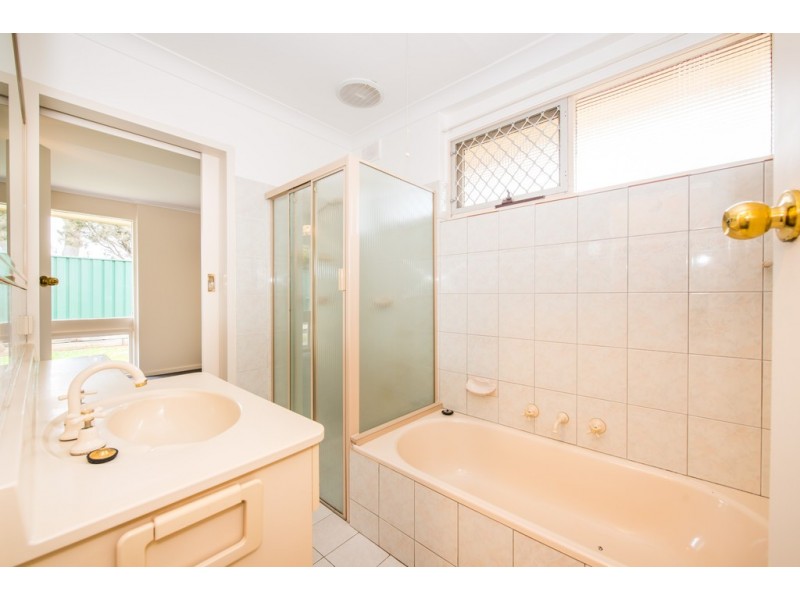 45 Wheatsheaf Road, Morphett Vale SA 5162