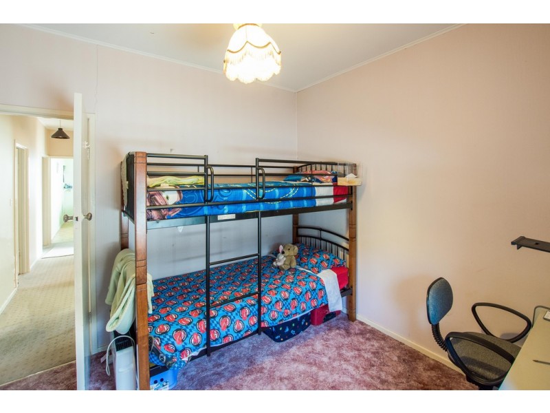 7 Limbert Avenue, Seacombe Gardens SA 5047