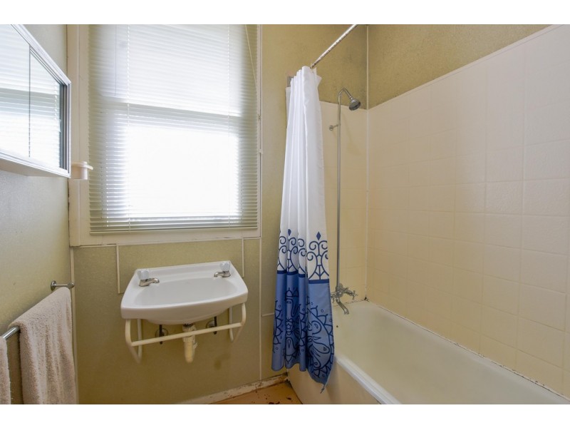 7 Limbert Avenue, Seacombe Gardens SA 5047