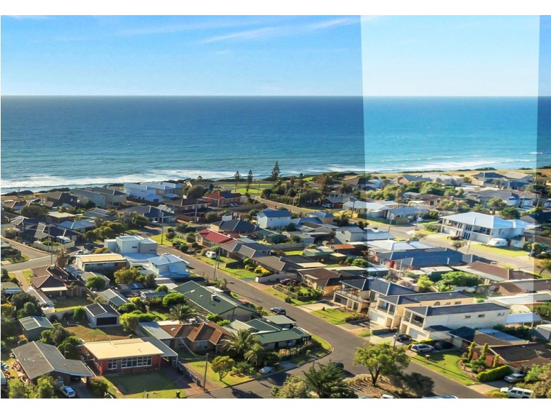 13B Yachtsman Street, Seaford SA 5169