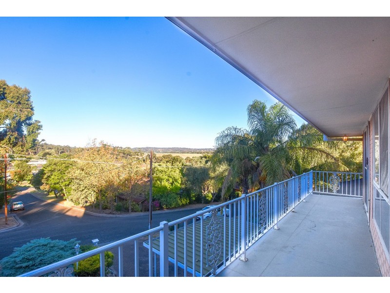 21 Deepdene Crescent, O’halloran Hill SA 5158