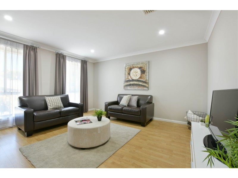 1 Locomotive Drive, Sheidow Park SA 5158