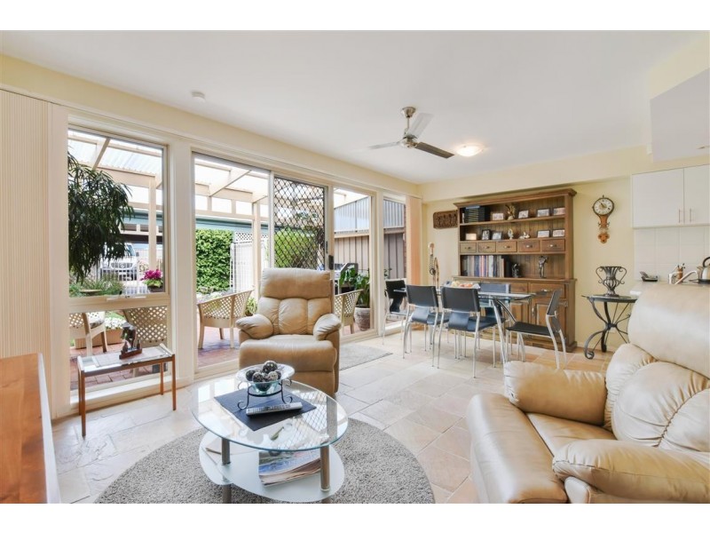 41 Karu Crescent, Mitchell Park SA 5043