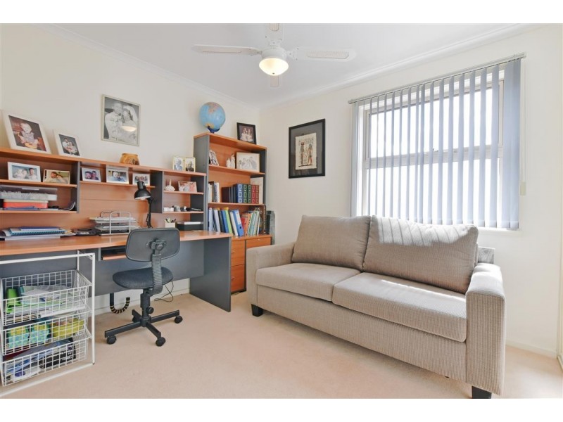 41 Karu Crescent, Mitchell Park SA 5043