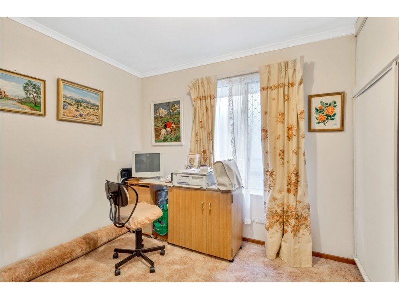 19 Suzanne Avenue, Morphett Vale SA 5162