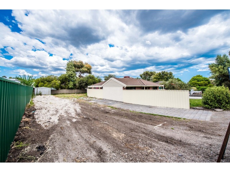 104a Reynell Road, Woodcroft SA 5162