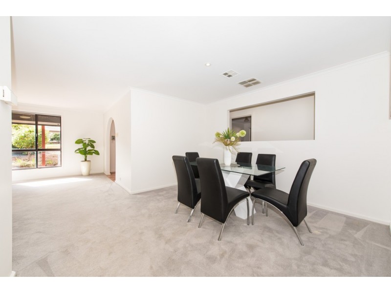 9 Diosma Drive, Morphett Vale SA 5162