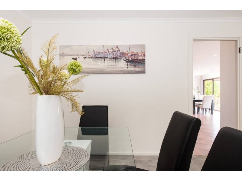 9 Diosma Drive, Morphett Vale SA 5162