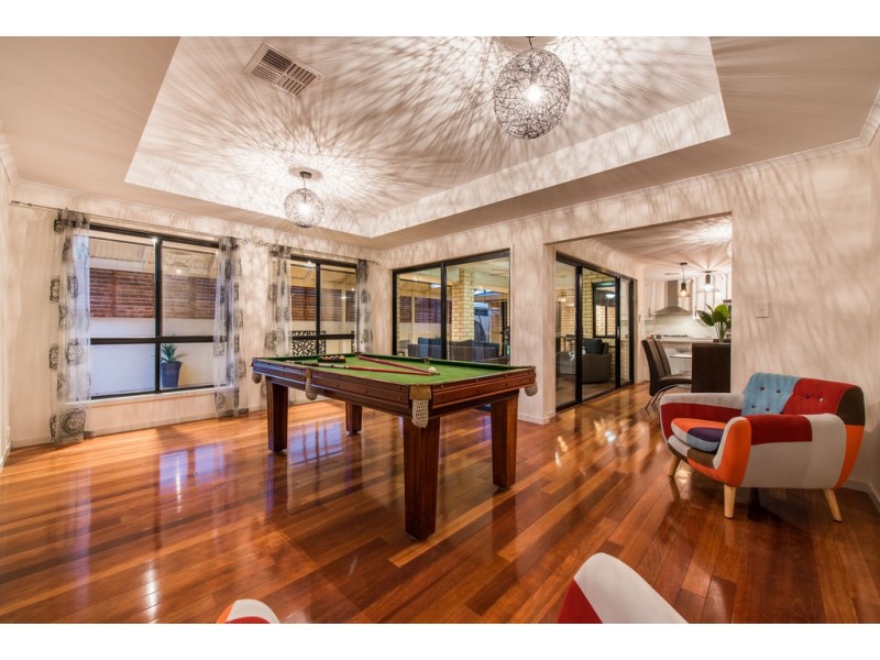 29 Aquamarine Ave, Aldinga Beach SA 5173