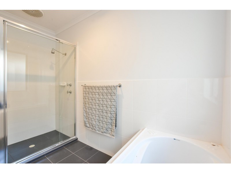 5 Sabella Place, Noarlunga Downs SA 5168