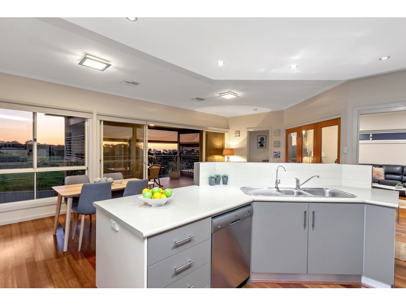 27 Mariner Avenue, Seacliff Park SA 5049