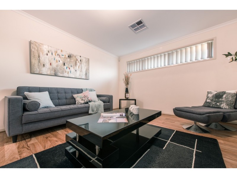 4 Ship Street, Seaford Meadows SA 5169