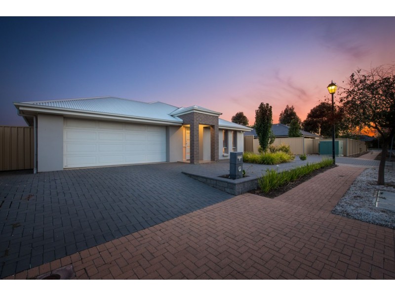4 Ship Street, Seaford Meadows SA 5169