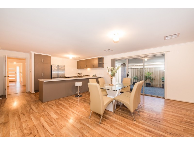 4 Ship Street, Seaford Meadows SA 5169