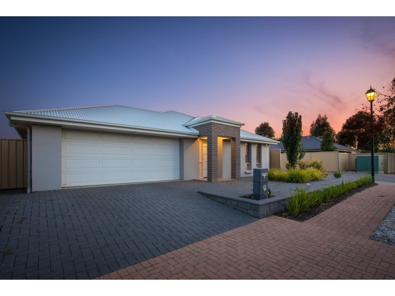 4 Ship Street, Seaford Meadows SA 5169