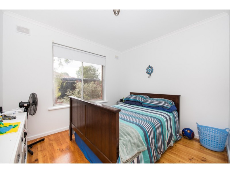 7 Madeline Crescent, Hallett Cove SA 5158