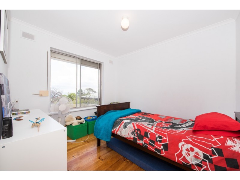 7 Madeline Crescent, Hallett Cove SA 5158