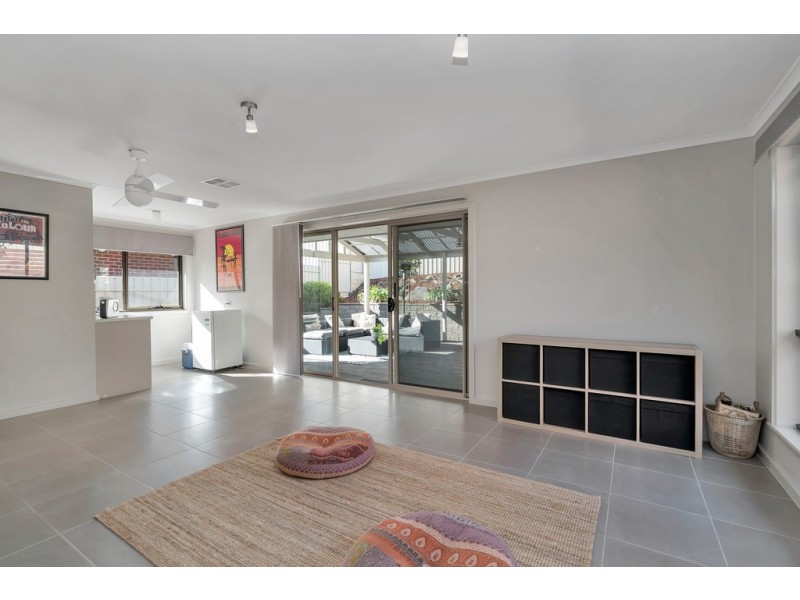 5/8 Cinnamon Way (Thomas Terrace), Aberfoyle Park SA 5159