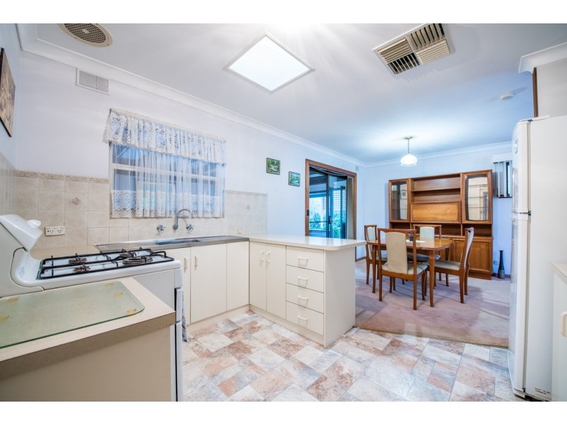 3 Melinda Road, Hackham SA 5163