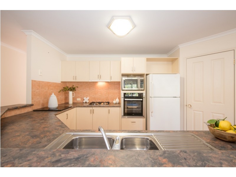 8 Kings Hill Circuit, Onkaparinga Hills SA 5163