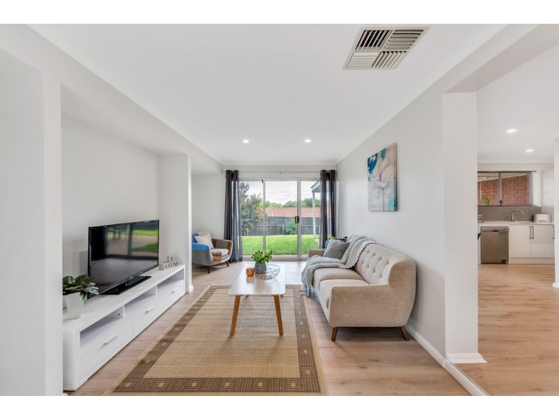 13 Homestead drive, Aberfoyle Park SA 5159