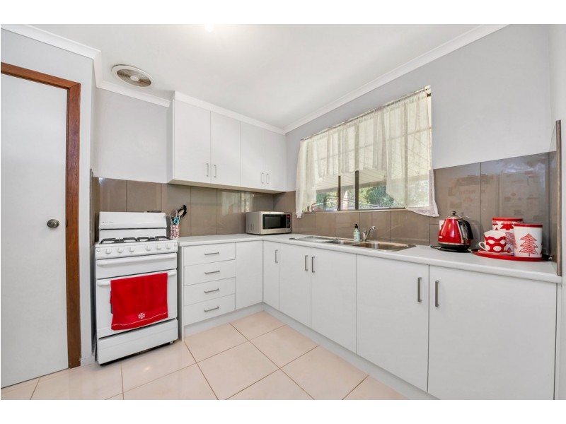 9 Taylors Avenue, Morphett Vale SA 5162