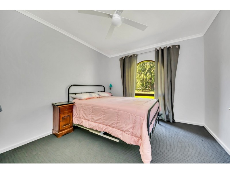 9 Taylors Avenue, Morphett Vale SA 5162