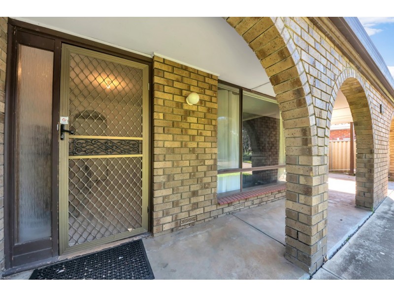 9 Taylors Avenue, Morphett Vale SA 5162