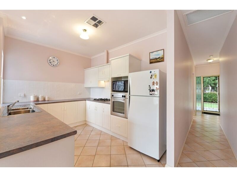 12 Saratoga Avenue, Warradale SA 5046