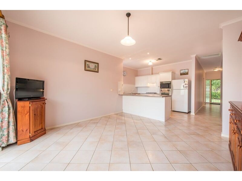 12 Saratoga Avenue, Warradale SA 5046