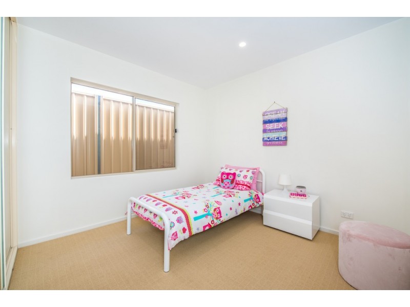 2 Dufferin Lane, Seaford Meadows SA 5169