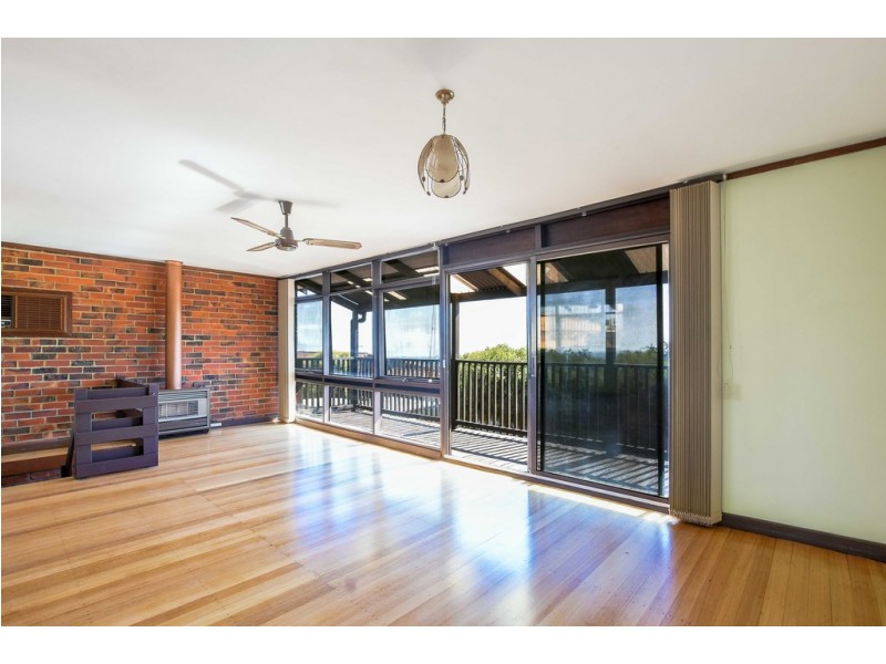 1 Clearview Terrace, Flagstaff Hill SA 5159