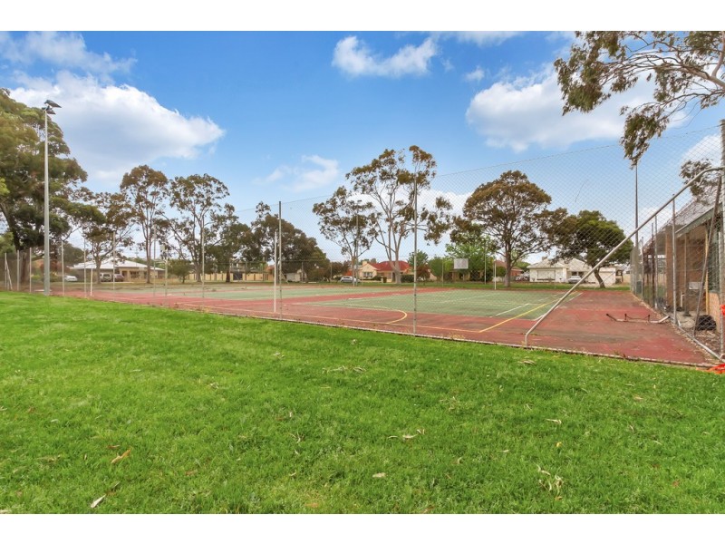 4a Ewell Avenue, Warradale SA 5046