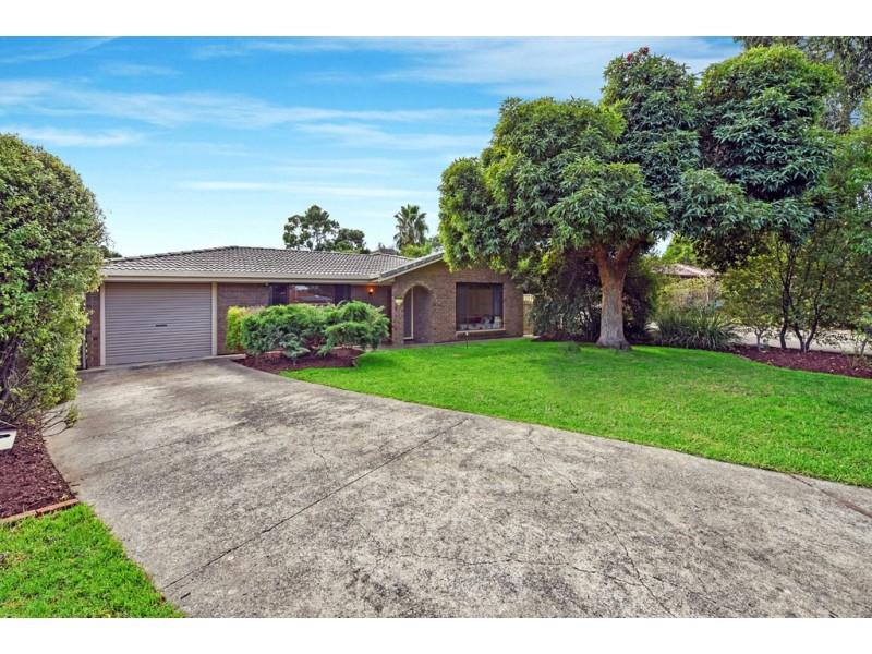 3 Dawson Place, Happy Valley SA 5159
