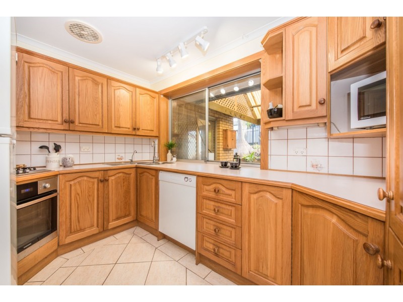 25 Heysen Drive, Sheidow Park SA 5158