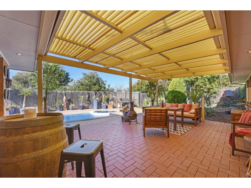 4 Chiton Avenue, Seaford Rise SA 5169