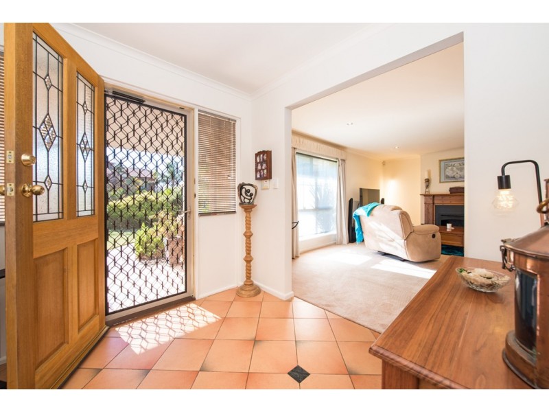 4 Chiton Avenue, Seaford Rise SA 5169