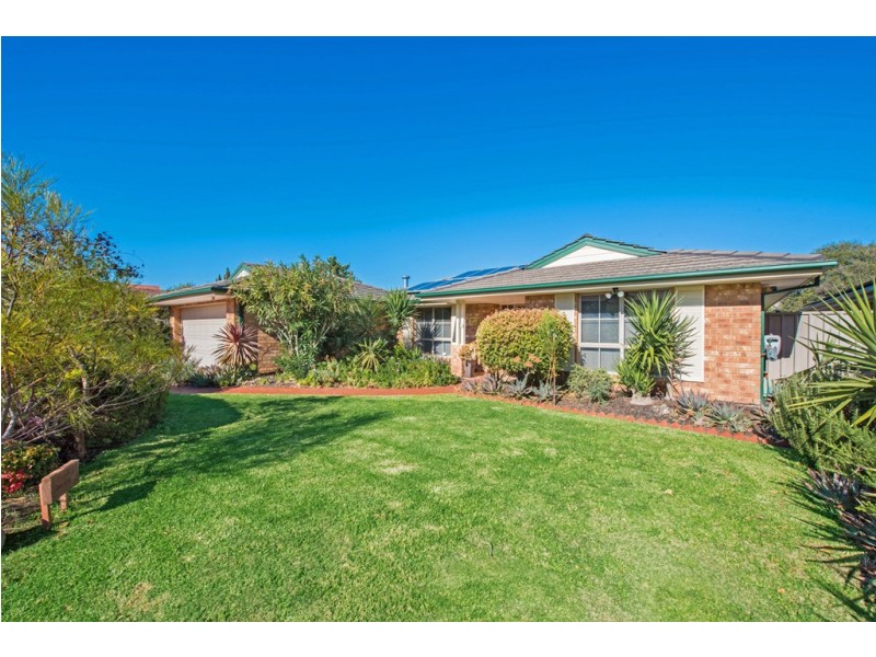 4 Chiton Avenue, Seaford Rise SA 5169