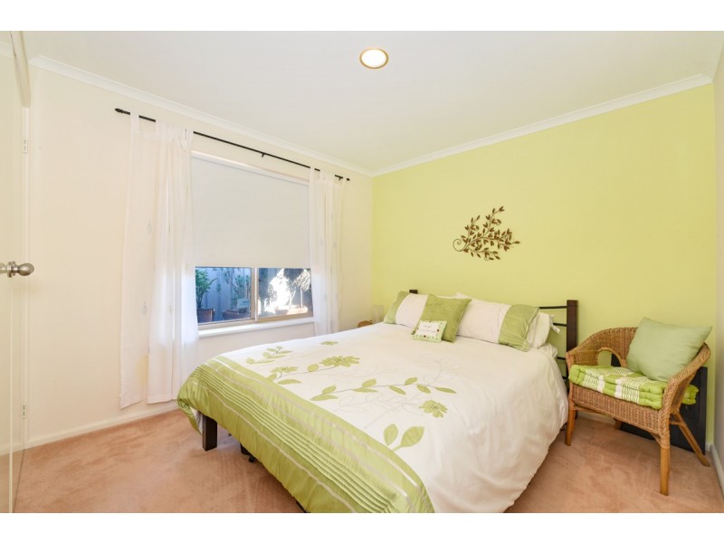 4 Chiton Avenue, Seaford Rise SA 5169