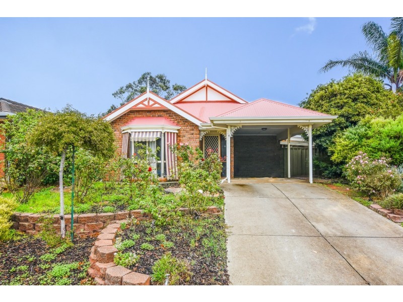 6 Brookland Valley Drive, Woodcroft SA 5162